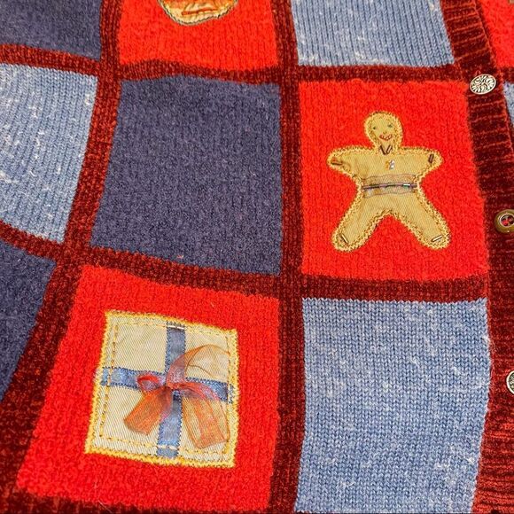 Vintage Christmas Sweater with Patchwork & Embellishments Size XL - Picture 5 of 9